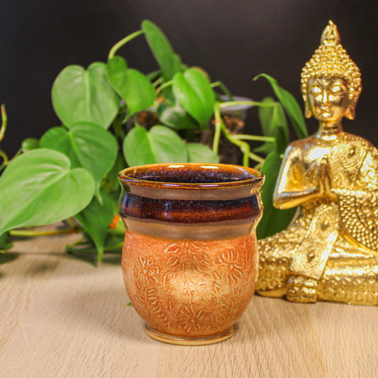 Ceramic Burgundy Blue Flower Thumb Cup