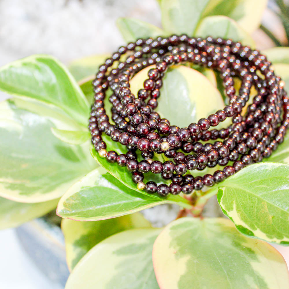 Garnet Crystal Healing Bracelet with 4mm Natural Stones and 14K Gold-Filled Bead – Azenway